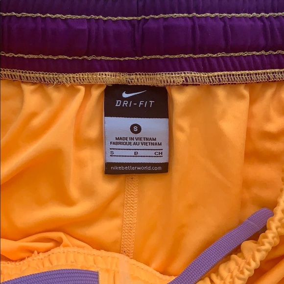 NIKE DRI FIT SHORTS - Picture 2 of 3